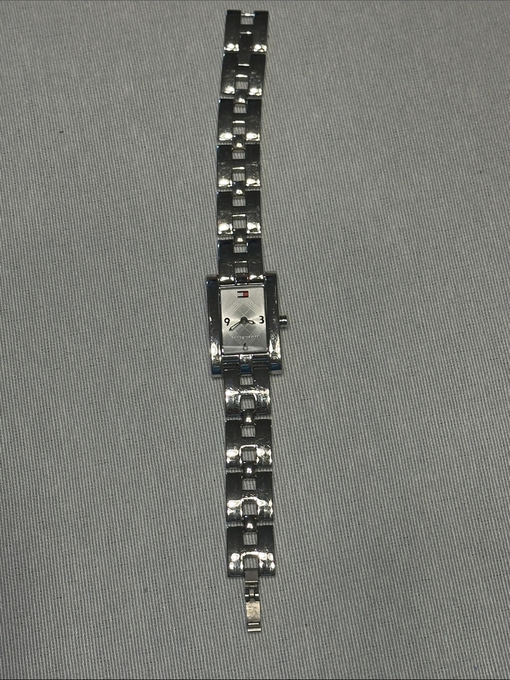 Tommy Hilfiger Vintage Women's Rectangular Silver Link Watch